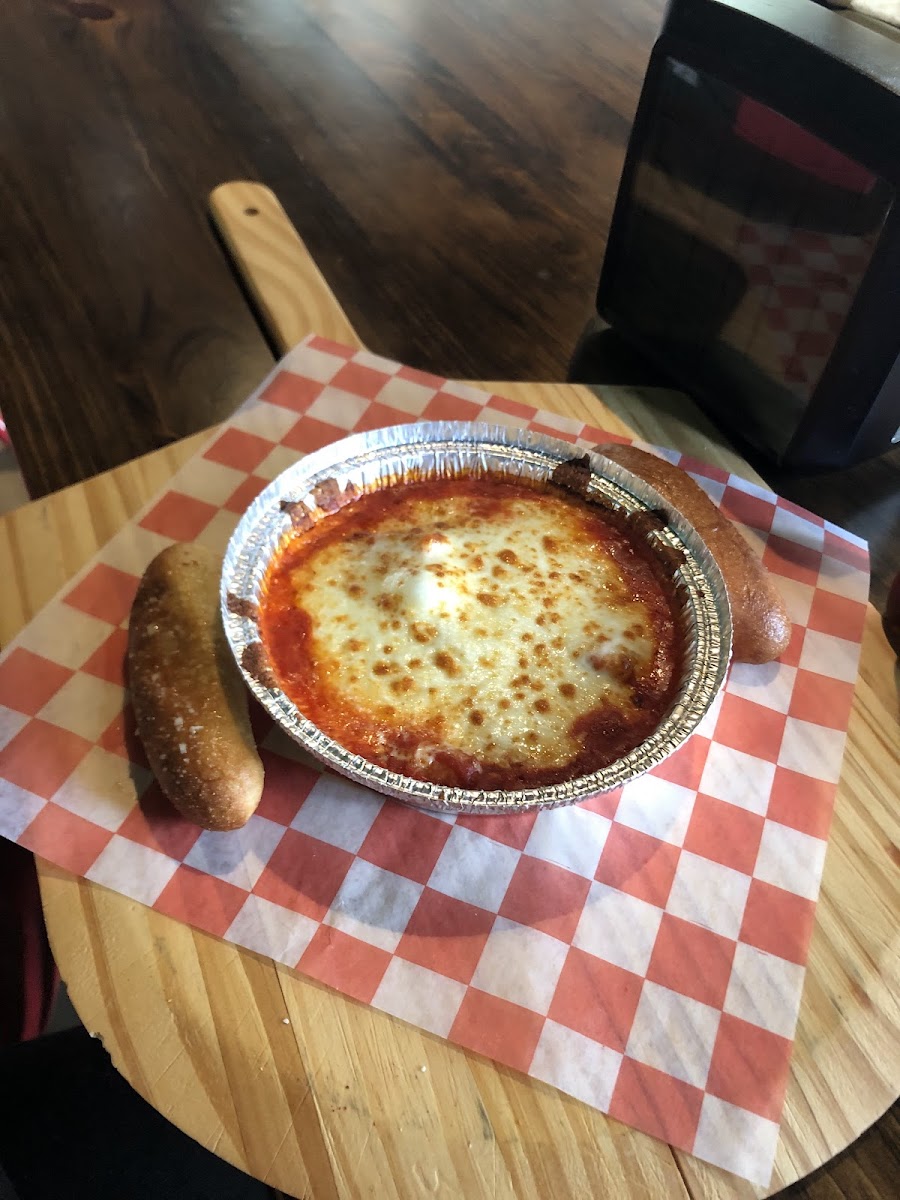 Rocket Pizza & Ice Cream-6