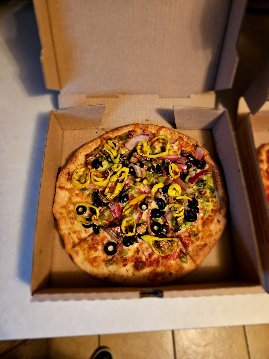 Rocket Pizza & Ice Cream-9